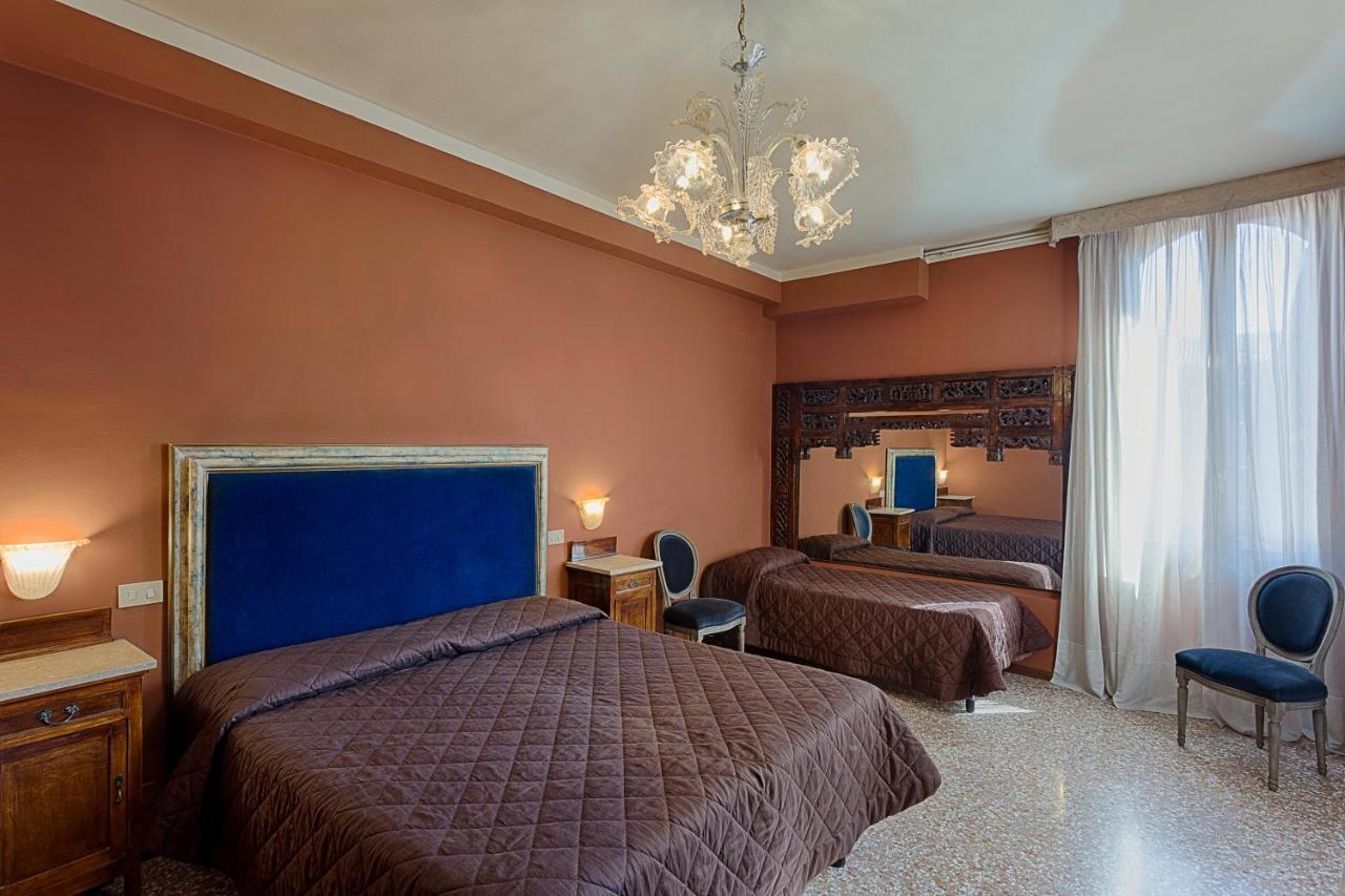 Hotel Guerrato Venice Room photo
